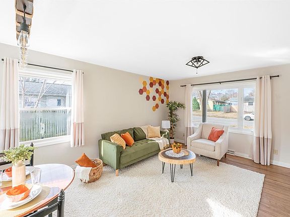 4th image of 229 Crystal Lane