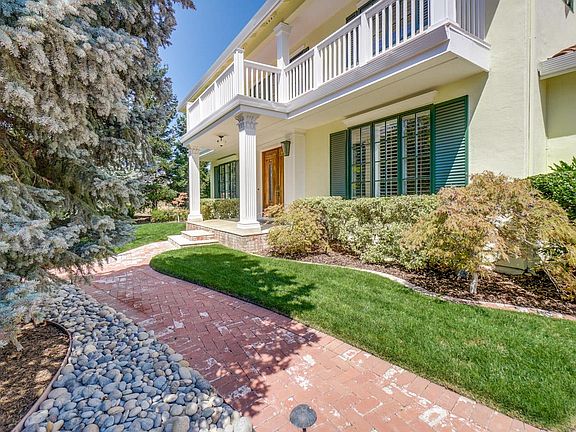 3rd image of 21131 Canyon Oak Way