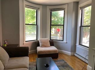 45 High St, Charlestown, MA 02129