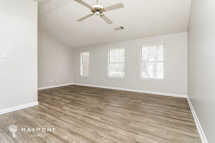 1255 Martinique Ct SW — Photo 10
