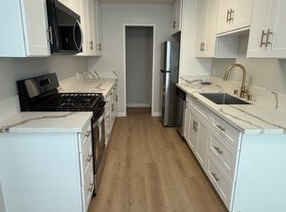 1966 S Robertson Blvd #3/4, Los Angeles, CA 90034