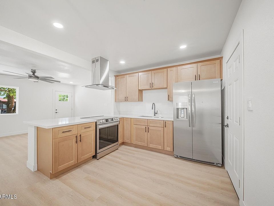 1st image of 10940 W 2ND Street