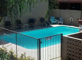 1330 W 8th St, Corona, CA 92882