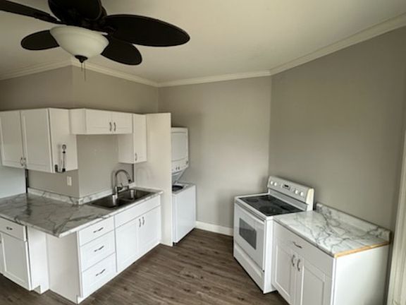 2nd image of 2612 Erie Ave APT 1