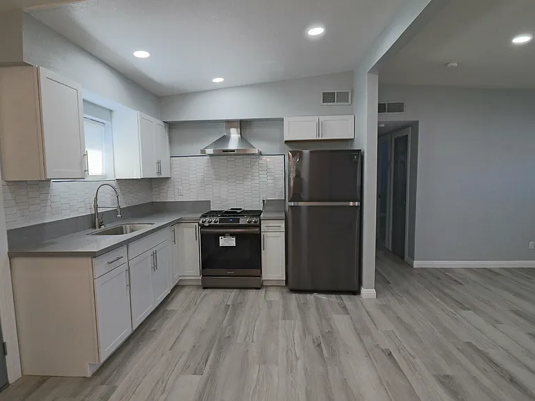 4831 Nebraska Ave — Photo 6