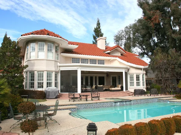 14900 Trinidad Dr, Rancho Murieta, CA 95683