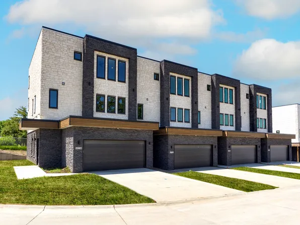 2730 Fleur Dr #19, Des Moines, IA 50321