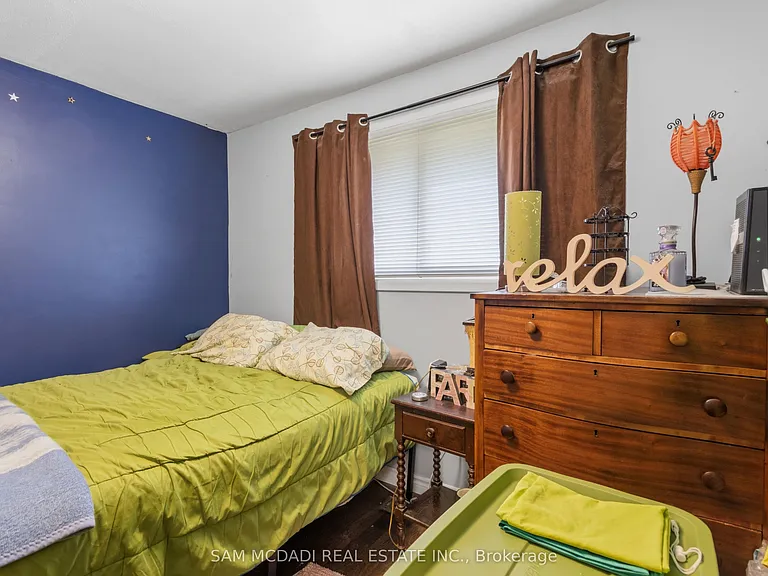 3456 Rexway Dr #UPPER — Photo 11