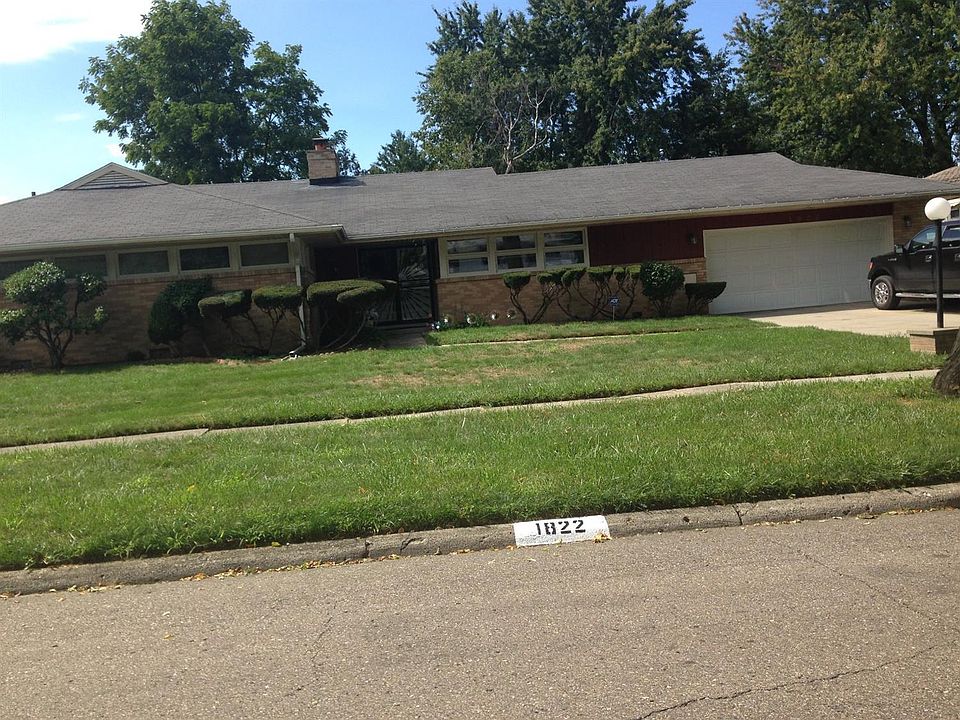 1st image of 1822 McPhail St
