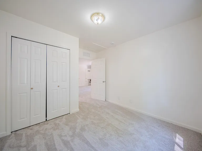 2472 Hawks Ave #2 — Photo 16