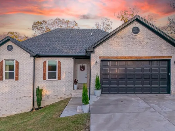 21 Gold Bear Ln, Cabot, AR 72023