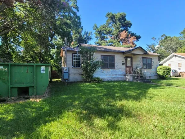 3152 Calais St, Mobile, AL 36606