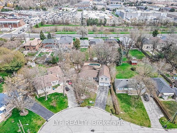 3rd image of 75 Shilton Rd
