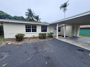 423 SW 10th Ave, Boynton Beach, FL 33435