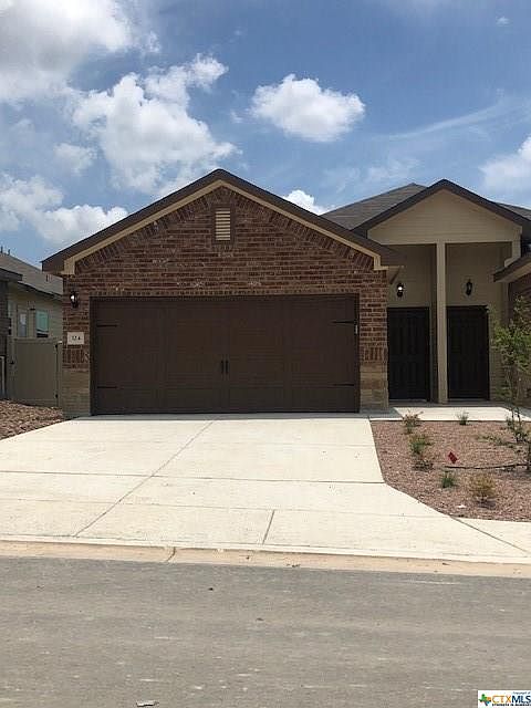 1st image of 330 Emma Dr