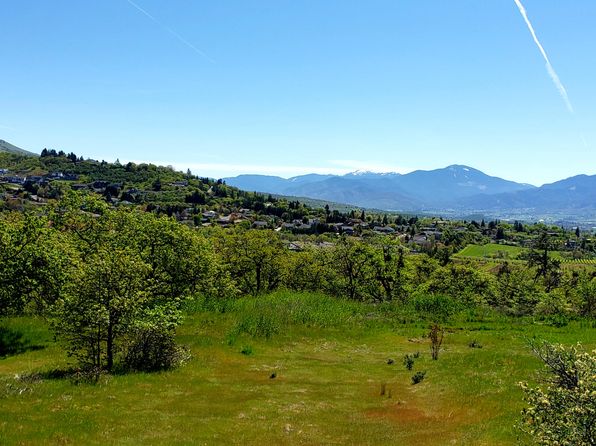 4195 Rachel Way, Medford, OR 97504