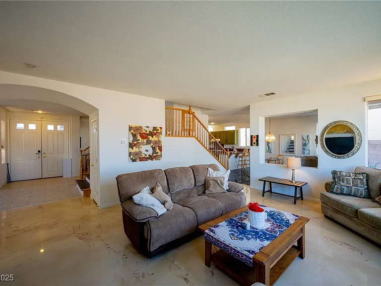 359 Hoskins Ct — Photo 21