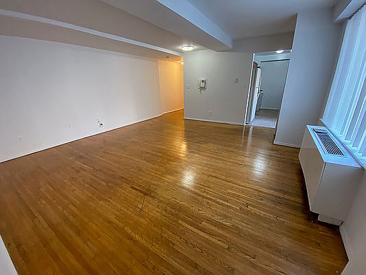 1st image of 121 E 12th St APT 6I