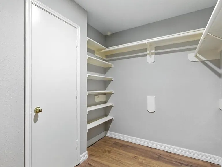 4127 Great Forest Ct — Photo 25