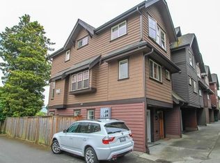 9608C Roosevelt Way NE, Seattle, WA 98115
