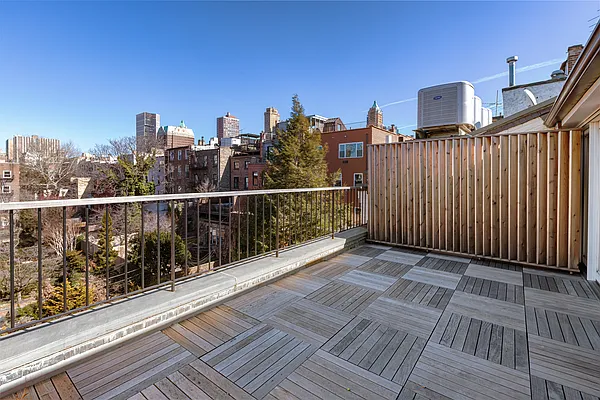 Rented by Brown Harris Stevens | media 34