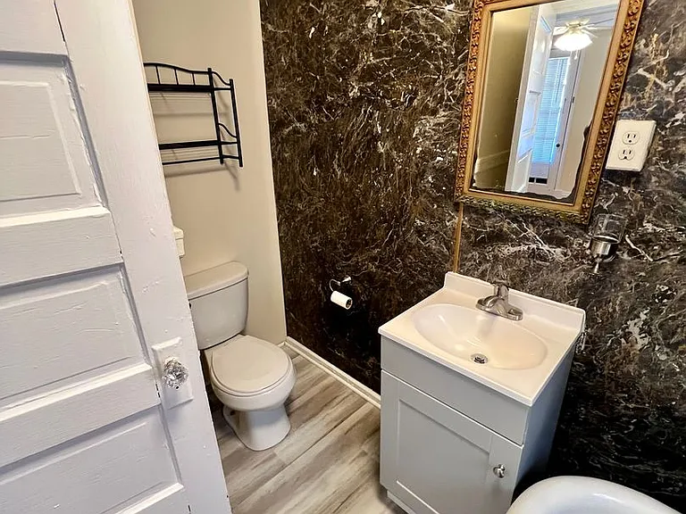 3018 Patterson Avenue — Photo 7