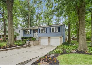 103 Kingswood Ct, Cherry Hill, NJ 08034