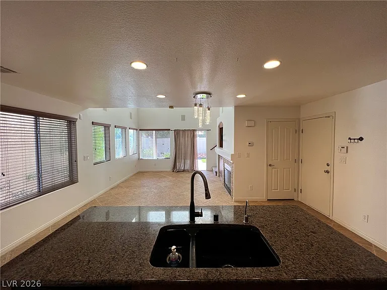5679 Revere Crossing Ave — Photo 17
