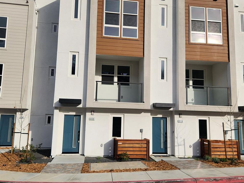 1st image of 222 Verandah Avenue