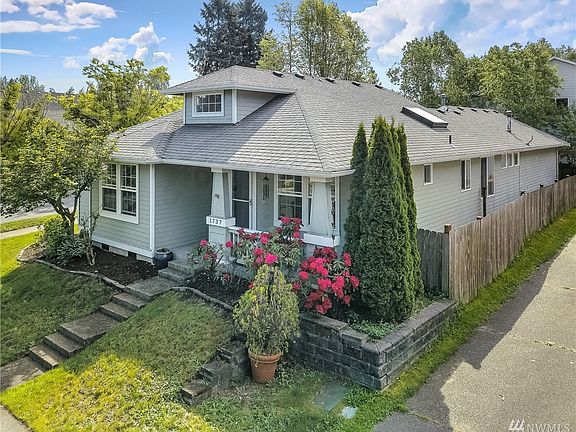 2nd image of 1737 McDonald Ave