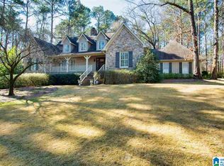 2608 Kings Ridge Dr, Birmingham, AL 35243