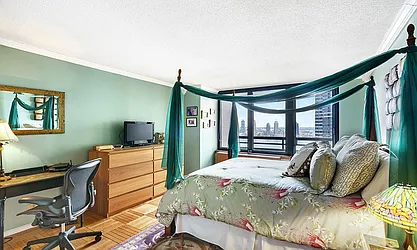 Rented by Vipler Realty