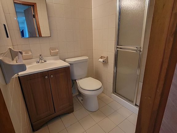3rd image of 2229 150th St