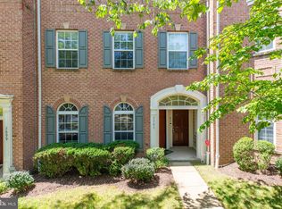 2703 Sheffield Hill Way, Woodbridge, VA 22191