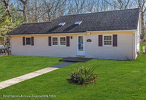 1429 Lakewood Rd Photo 1