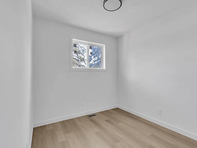 2702 25th Ave SW — Photo 31
