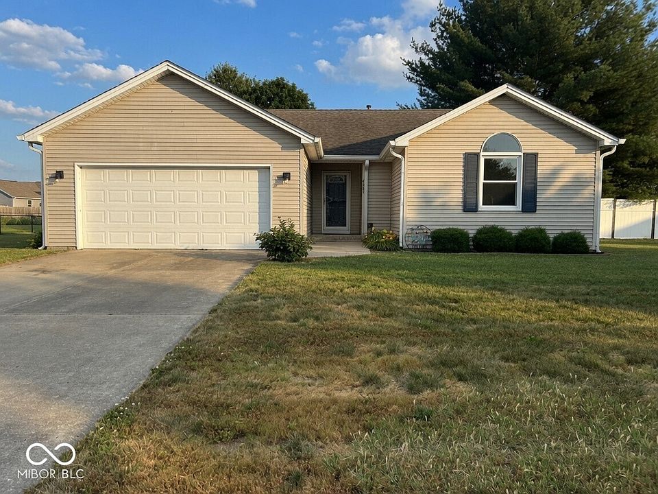 1st image of 4684 Hackberry Dr