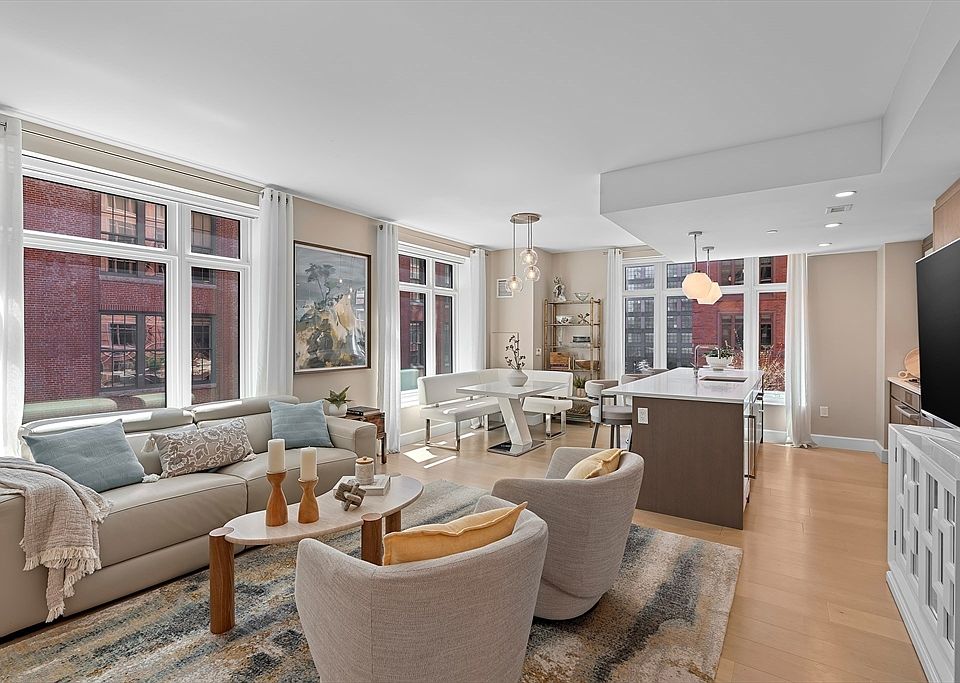 1st image of 100 Lovejoy Wharf Unit 5K