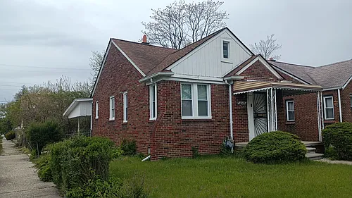 16505B Stansbury St Photo 1