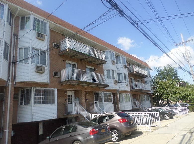 2nd image of 1244 E 80th St #16