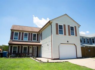 1033 Kinderly Ln, Virginia Beach, VA 23464