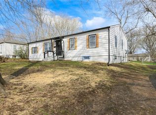 1215 N Whitney Rd, Independence, MO 64056