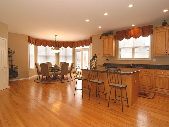 Large Open Kitchen