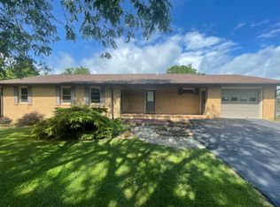 1729 Mountainside Dr, Blacksburg, VA 24060