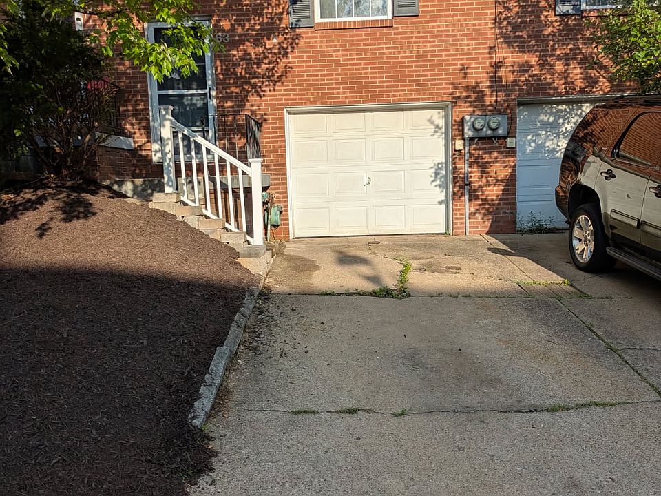 1st image of 63 Cortland Dr W
