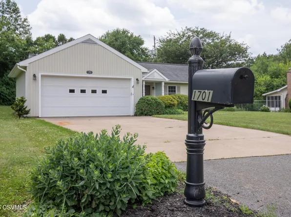 1701 Monroe Ave, Lewisburg, PA 17837