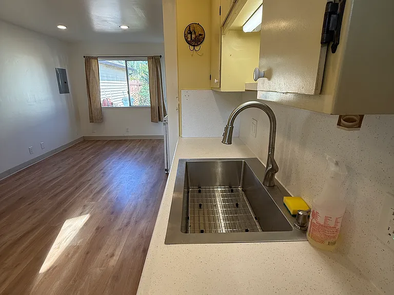 133 Marnell Ave #2 — Photo 5