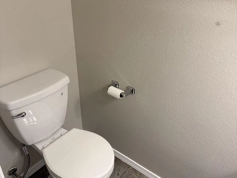 Main Level - 1/2 Bath