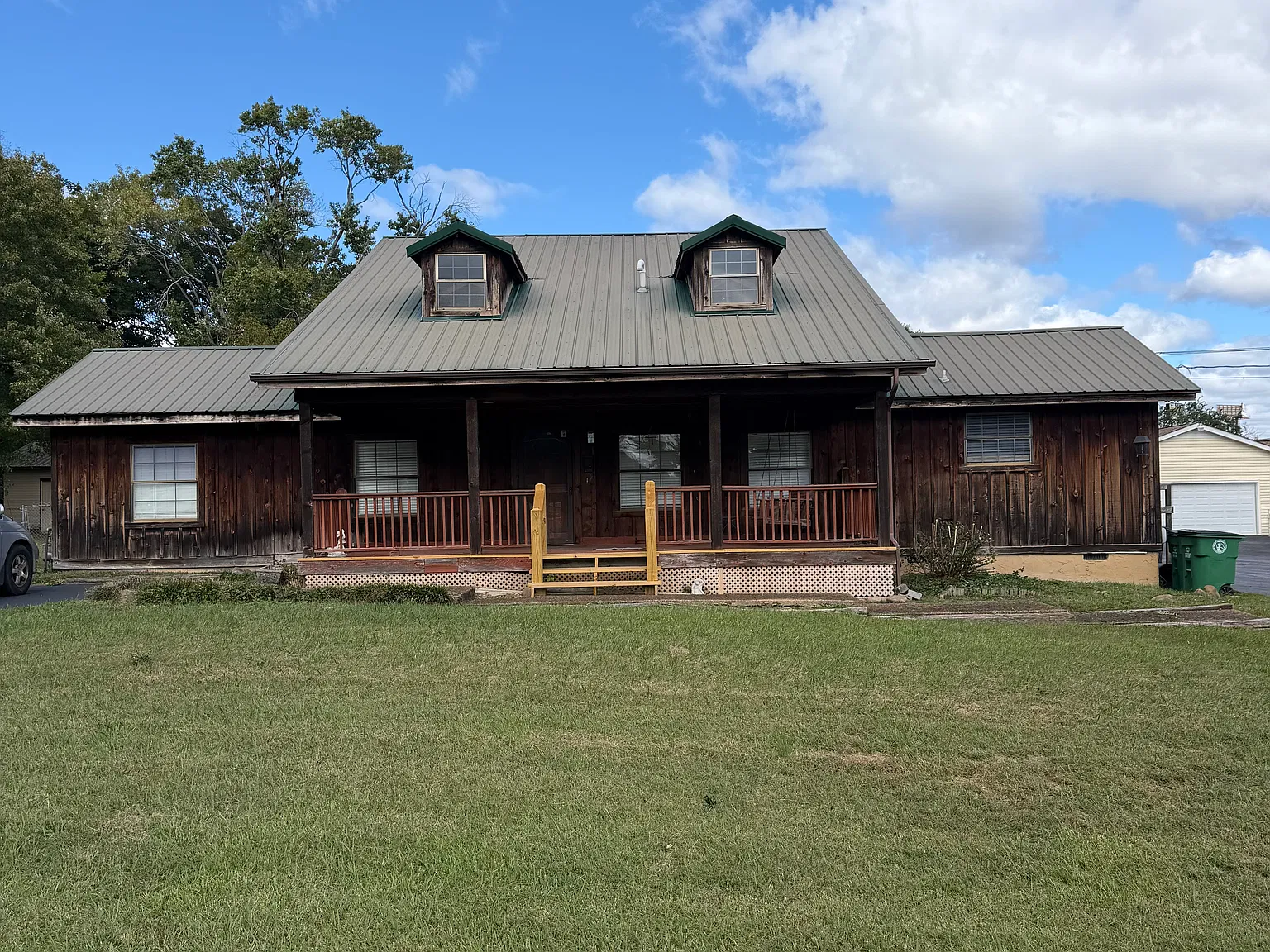 4 bed, 2048 sqft, $1,950 — Photo 1