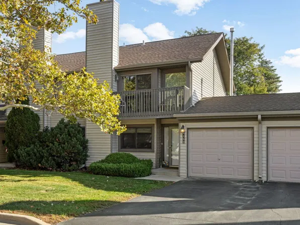 6459 Nash St Unit 6459, Downers Grove, IL 60516
